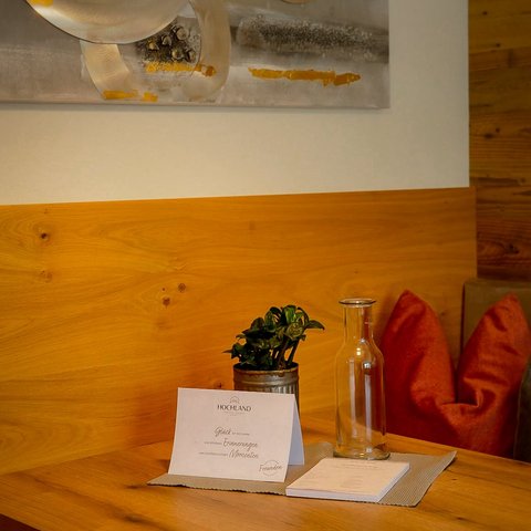 Klein in der Größe, groß im Urlaubsgefühl. 🌿

Unsere Studios bieten alles, was ihr für eine entspannte Auszeit braucht – modern eingerichtet, gemütlich und der perfekte Ort, um nach einem Tag in der Natur zur Ruhe zu kommen. 🤍